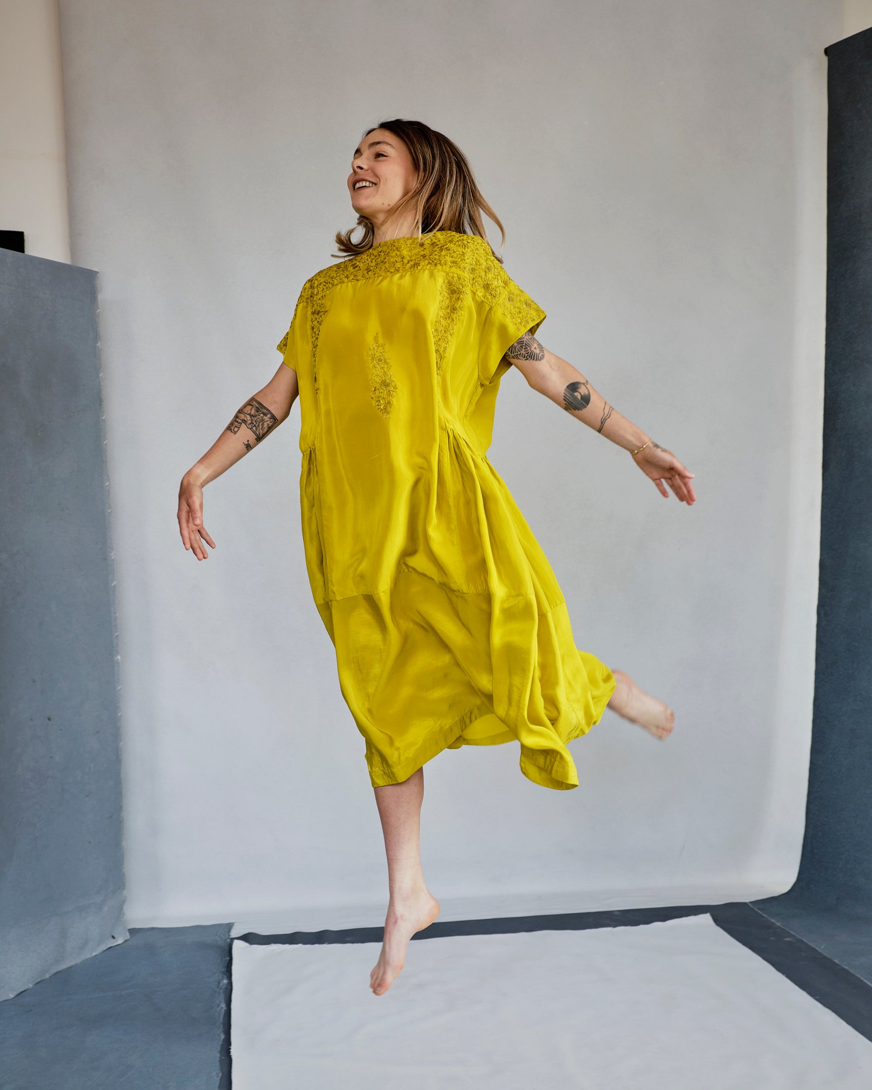 AODRESS - VESTITO