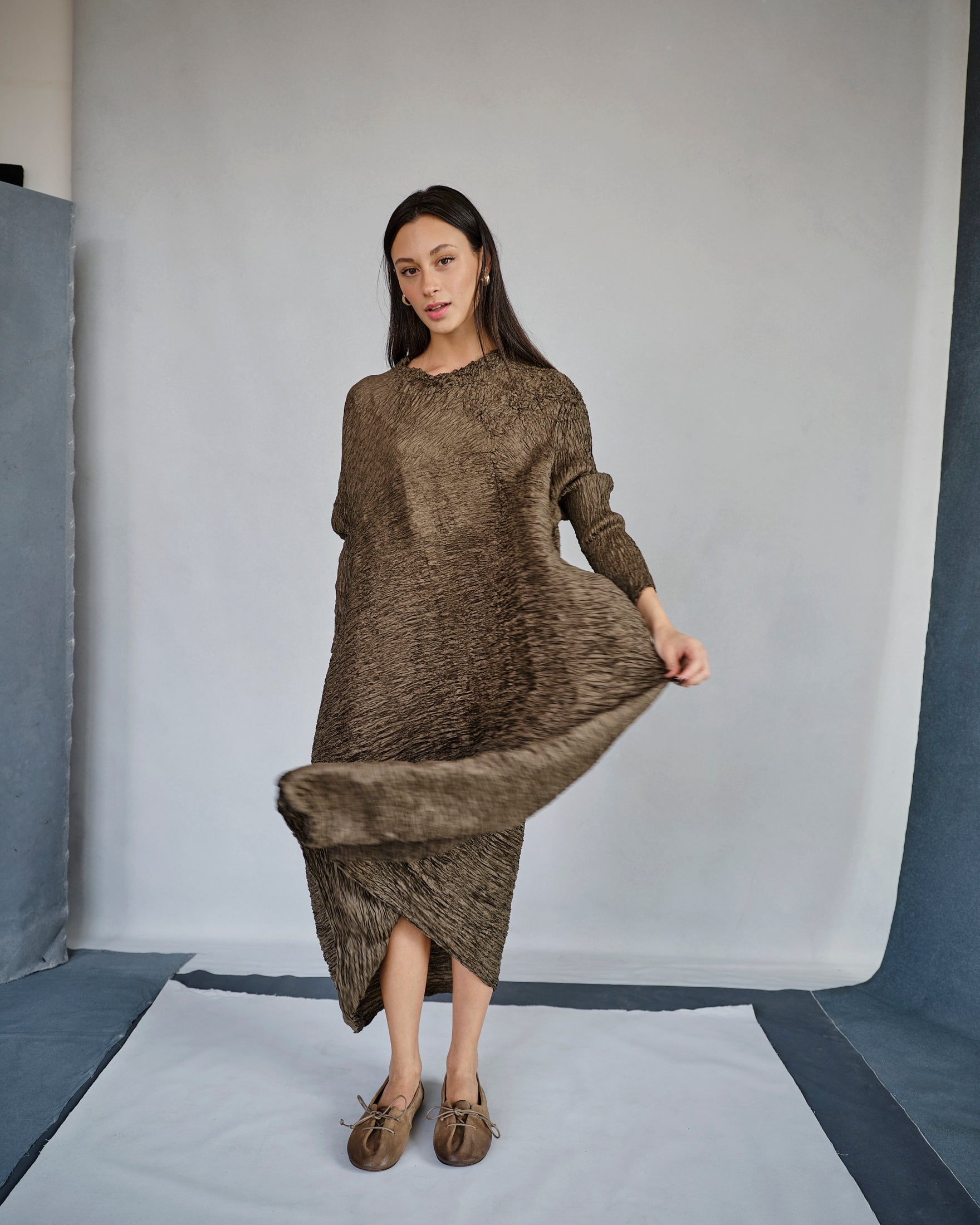 SHU MORIYAMA - KLEID