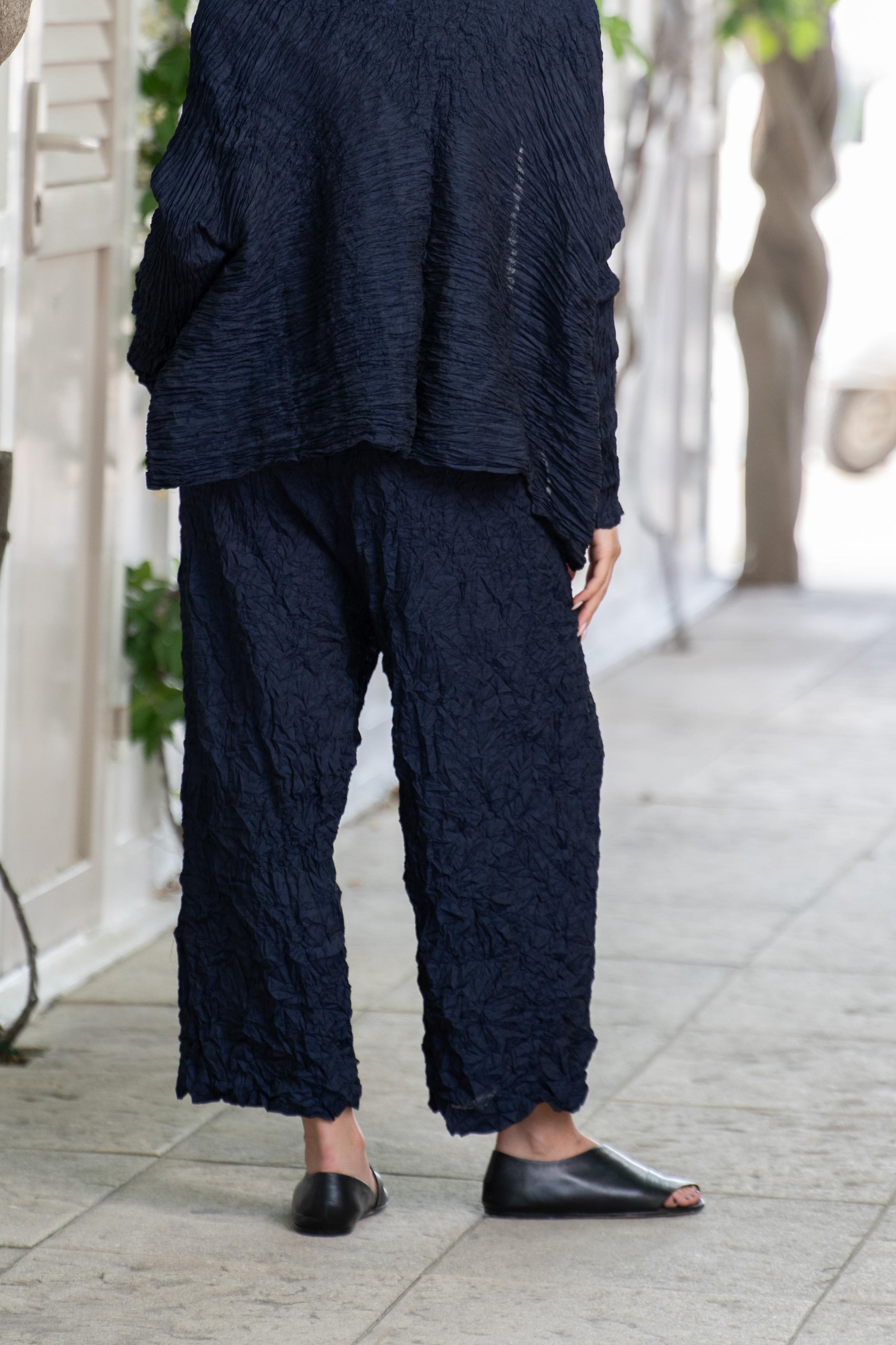 PANTALONE - SHU MORIYAMA