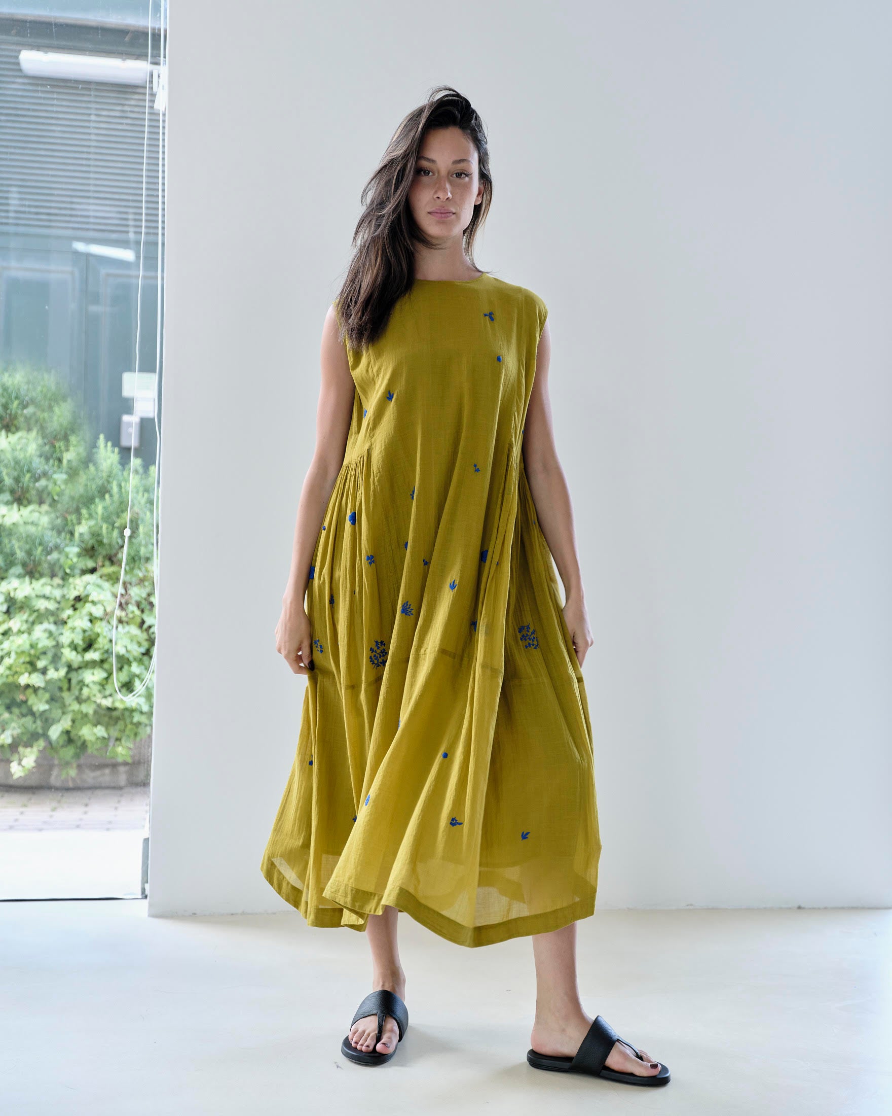 AODRESS- VESTITO
